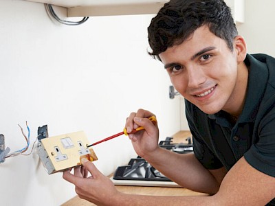 SMALL ELECTRICAL JOBS